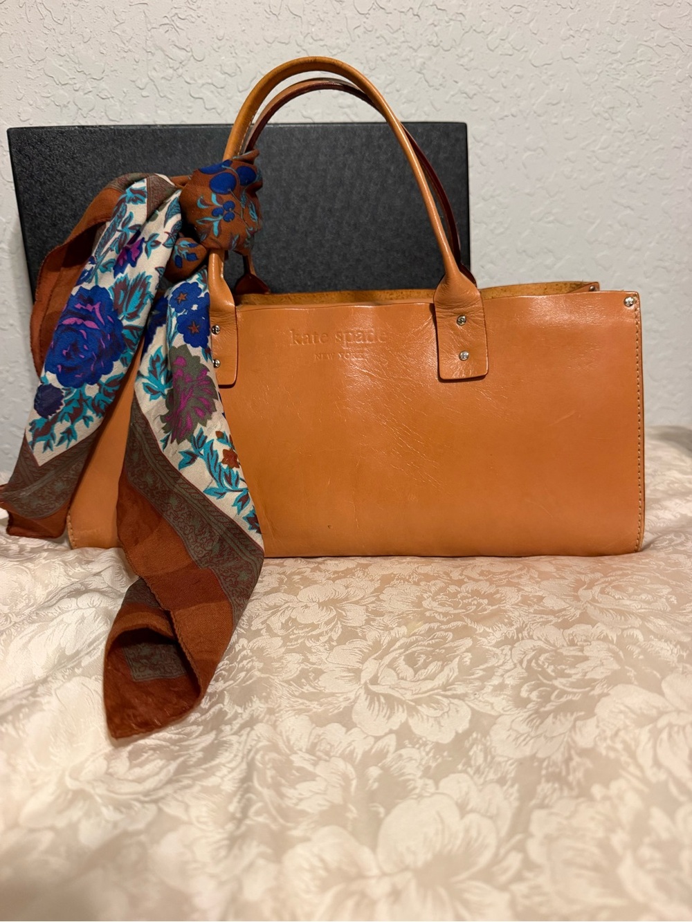 kate spade tan leather shoulder bag with floral scarf